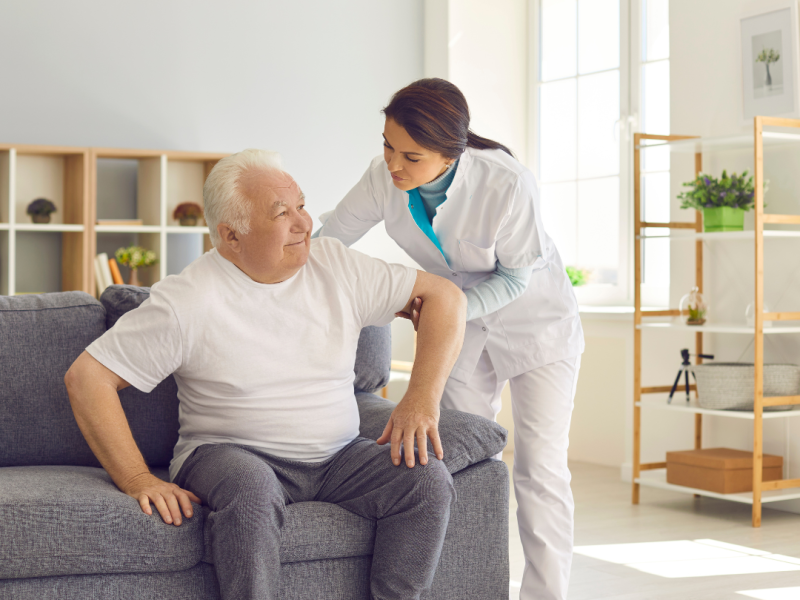 signes de perte de poids révélateurs de dénutrition chez un senior